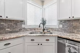 1700 Webb Lake Dr, Silverton, OR 97381 - Photo 19