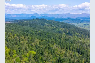 E Sixth Ave, Sutherlin, OR 97479 - Photo 11