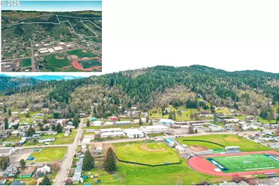 E Sixth Ave, Sutherlin, OR 97479 - Photo 5