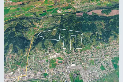 E Sixth Ave, Sutherlin, OR 97479 - Photo 17