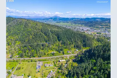 E Sixth Ave, Sutherlin, OR 97479 - Photo 7
