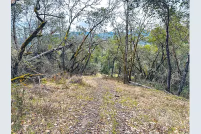 E Sixth Ave, Sutherlin, OR 97479 - Photo 33