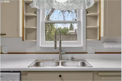 3270 Brown Rd, Salem, OR 97305 - Photo 13