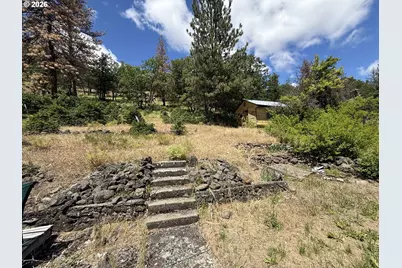 1595 Highway 97, Goldendale, WA 98620 - Photo 9