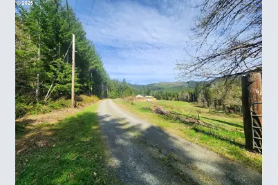 6228 Upper Cow Creek Rd, Azalea, OR 97410 - Photo 47