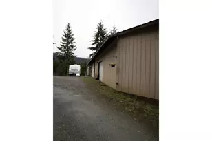 6228 Upper Cow Creek Rd, Azalea, OR 97410 - Photo 37