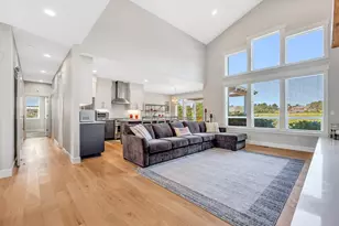 4586 Drummond Ct, Gearhart, OR 97138 - Photo 3