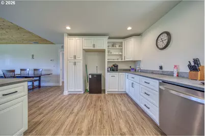 95639 Jerrys Flat Rd, Gold Beach, OR 97444 - Photo 17