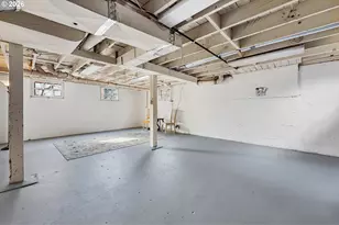 2106 SE Knapp St, Portland, OR 97202 - Photo 29