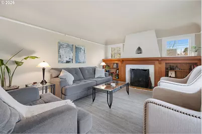 2106 SE Knapp St, Portland, OR 97202 - Photo 5