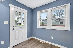 8944 N Clarendon Ave, Portland, OR 97203 - Photo 19