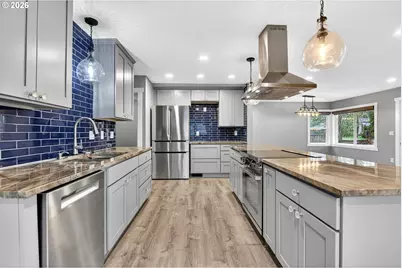 8944 N Clarendon Ave, Portland, OR 97203 - Photo 15