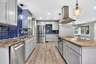 8944 N Clarendon Ave, Portland, OR 97203 - Photo 15