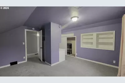 523 SE Rice Ave, Roseburg, OR 97470 - Photo 31