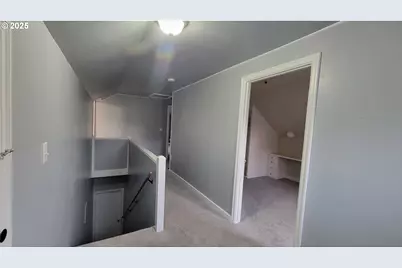 523 SE Rice Ave, Roseburg, OR 97470 - Photo 21