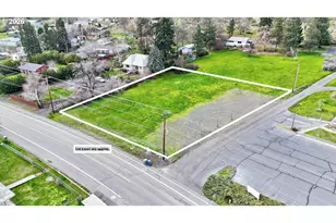 W 10th St, The Dalles, OR 97058 - Photo 1