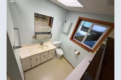 8808 NE 82nd St, Vancouver, WA 98662 - Photo 11