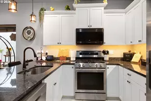 211 SE Woody Ct, Myrtle Creek, OR 97457 - Photo 13