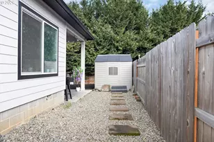 211 SE Woody Ct, Myrtle Creek, OR 97457 - Photo 35