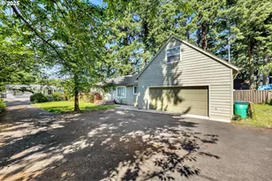 12312 NE Brazee St, Portland, OR 97230 - Photo 3