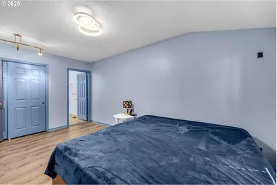 12312 NE Brazee St, Portland, OR 97230 - Photo 19