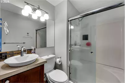 12312 NE Brazee St, Portland, OR 97230 - Photo 21