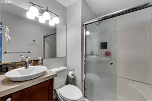 12312 NE Brazee St, Portland, OR 97230 - Photo 21