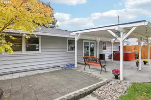 10910 SW 74th Ave, Portland, OR 97210 - Photo 17