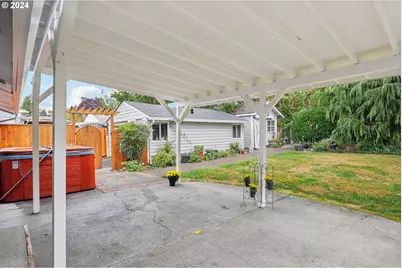 10910 SW 74th Ave, Portland, OR 97210 - Photo 25