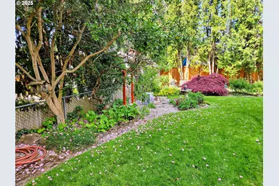 10910 SW 74th Ave, Portland, OR 97210 - Photo 19