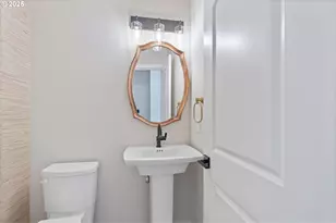 815 Southwest 13th Street, Newport, OR 97365 - Photo 11