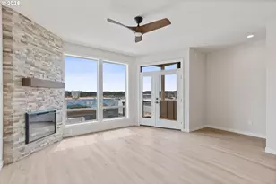 815 Southwest 13th Street, Newport, OR 97365 - Photo 7