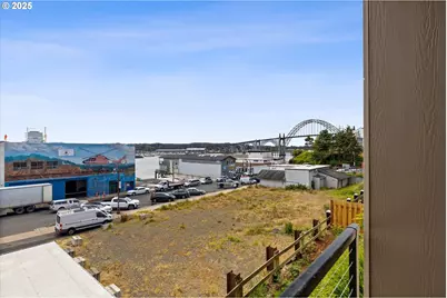 815 SW 13th St #3, Newport, OR 97365 - Photo 25
