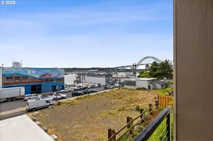 815 Southwest 13th Street, Newport, OR 97365 - Photo 25