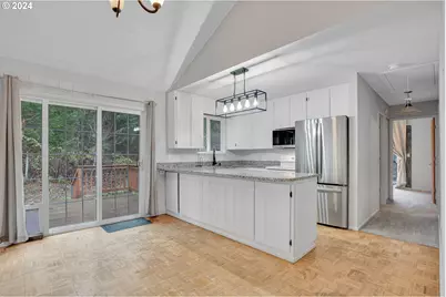 22715 SW Eagle Point Rd, Sheridan, OR 97378 - Photo 9