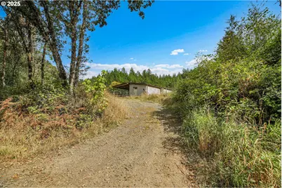22715 SW Eagle Point Rd, Sheridan, OR 97378 - Photo 37