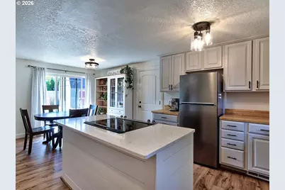 8206 SW Ponca Ct, Tualatin, OR 97062 - Photo 5