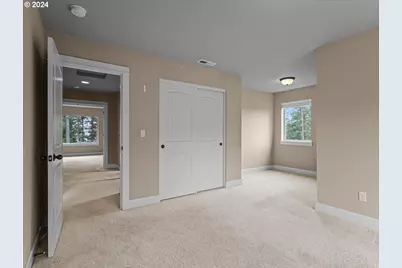 10932 SE Hilltop Ct, Happy Valley, OR 97086 - Photo 21