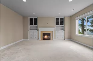 10932 SE Hilltop Ct, Happy Valley, OR 97086 - Photo 11