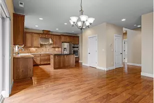 10932 SE Hilltop Ct, Happy Valley, OR 97086 - Photo 7