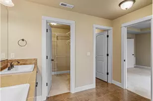 10932 SE Hilltop Ct, Happy Valley, OR 97086 - Photo 29