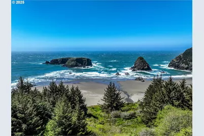 19921 Whaleshead Rd #B8, Brookings, OR 97415 - Photo 39