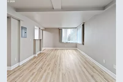 1205 SW Cardinell Dr #609, Portland, OR 97201 - Photo 3