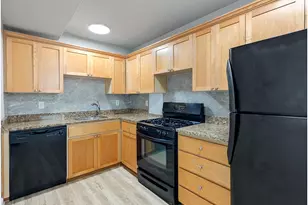 1205 SW Cardinell Dr, Portland, OR 97201 - Photo 11