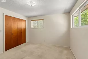 298 51st St, Springfield, OR 97478 - Photo 9