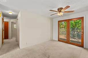 298 51st St, Springfield, OR 97478 - Photo 7