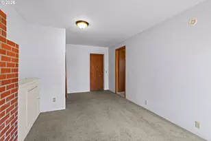298 51st St, Springfield, OR 97478 - Photo 13