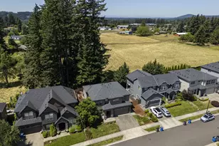 4007 NE Tacoma Ct, Camas, WA 98607 - Photo 3