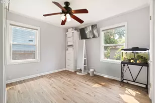 10520 SE Holgate Blvd, Portland, OR 97266 - Photo 17
