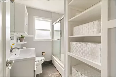 10520 SE Holgate Blvd, Portland, OR 97266 - Photo 15